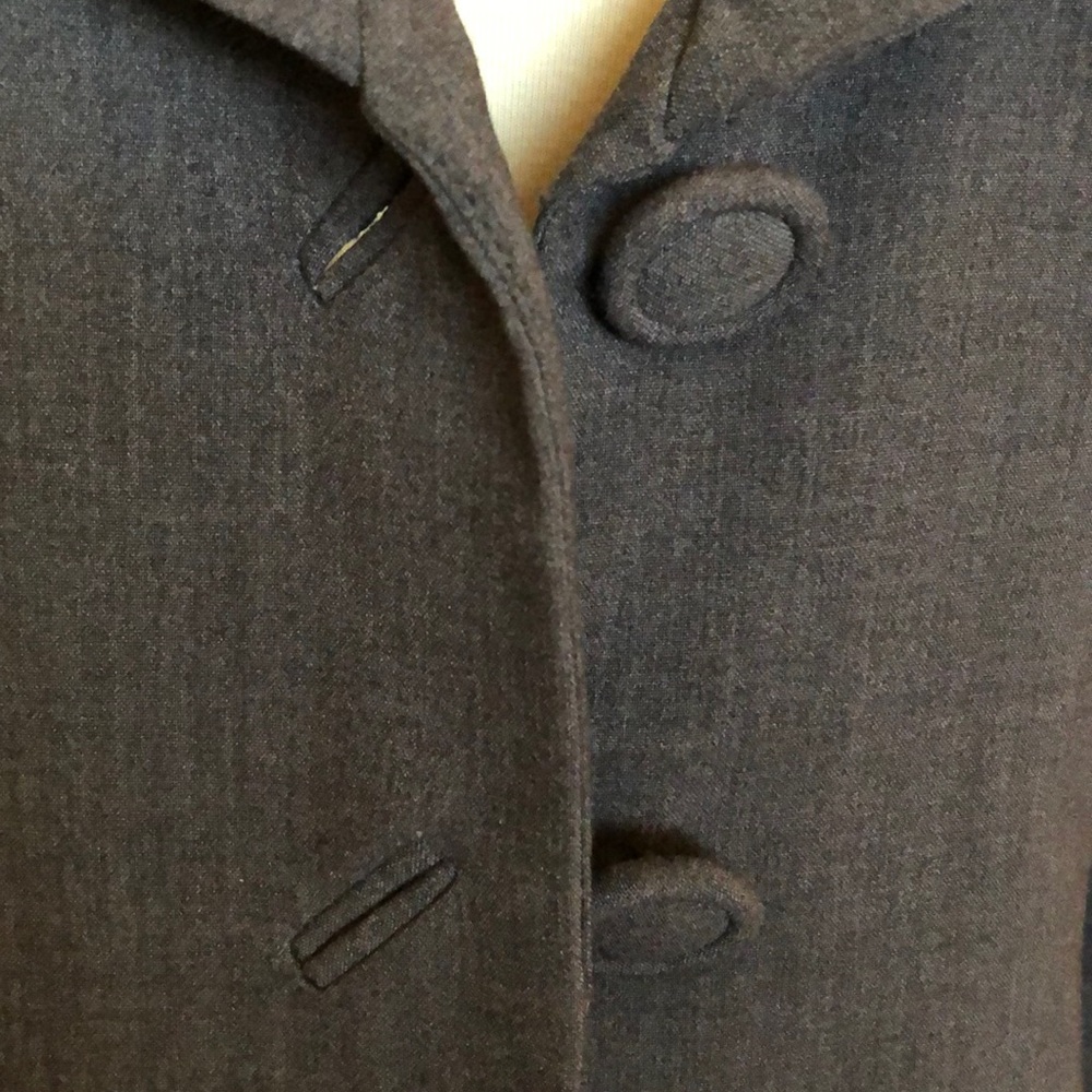 Larry Levine Gray Stretch Crop Blazer Jacket - Size 8 - Picture 8 of 10